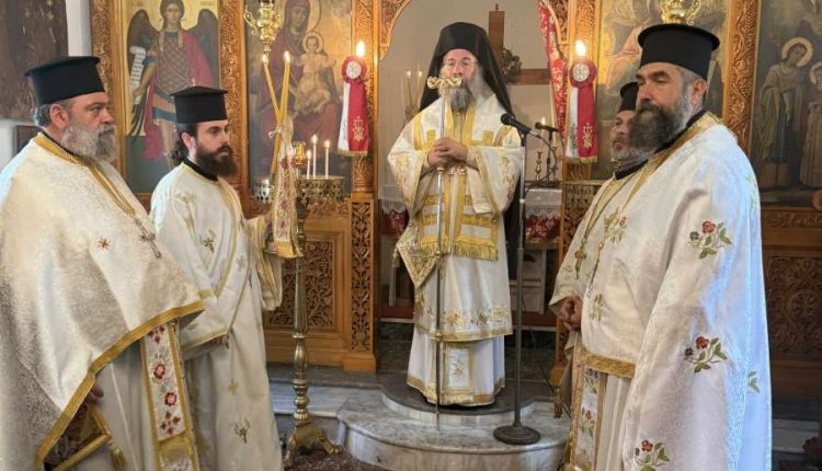 Αρχιερατική-Θεία-Λειτουργία-στα-Μουρτζανά-Μυλοποτάμου