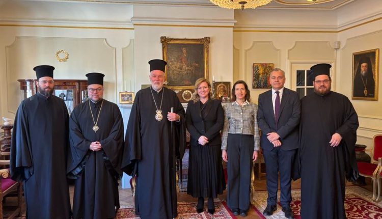 Η-Γενική-Γραμματέας-Αποδήμου-Ελληνισμού-στον-Μητροπολίτη-Βελγίου