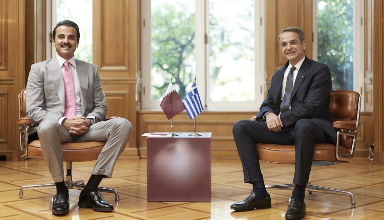 Συνάντηση-Κυρ.-Μητσοτάκη-με-τον-Εμίρη-του-Κατάρ:-Τι-συζητήθηκε