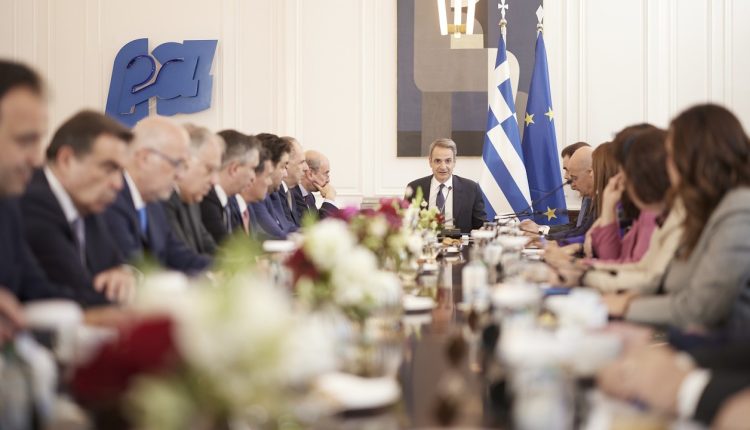 Κυρ.-Μητσοτάκης:-Ανάγκη-θωράκισης-απέναντι-στην-ανώνυμη-τοξικότητα-του-διαδικτύου