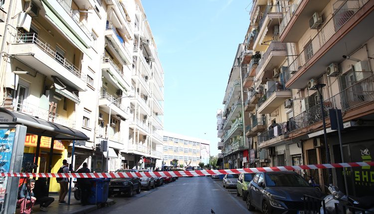 Στο-ψυχιατρείο-ο-20χρονος-φοιτητής-που-πετούσε-πράγματα-από-μπαλκόνι-στη-Θεσσαλονίκη