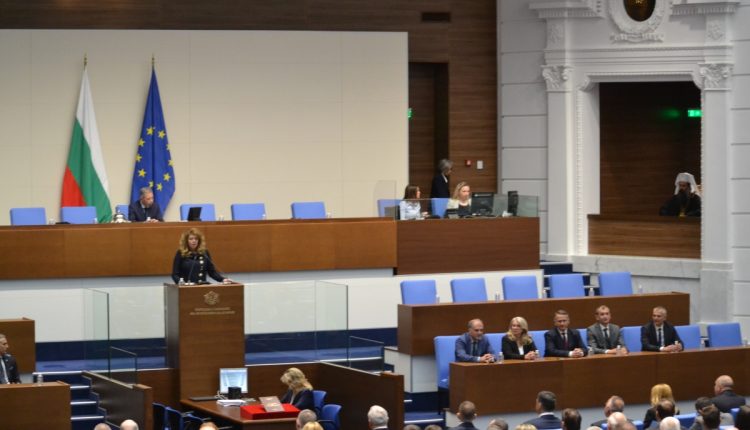 Ο-Πατριάρχης-Βουλγαρίας-στην-πρώτη-συνεδρίαση-της-νέας-Βουλής