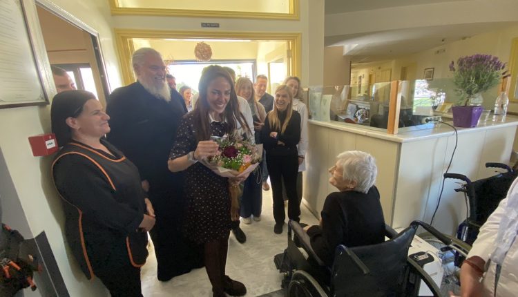 Η-Υπουργός-Κοινωνικής-Συνοχής-στο-Αννουσάκειο-Ίδρυμα