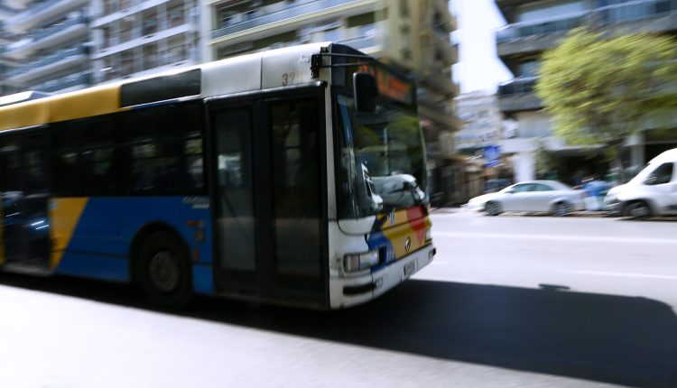 Με-προσωπικό-ασφαλείας-κινούνται-σήμερα-τα-λεωφορεία-του-ΟΑΣΘ