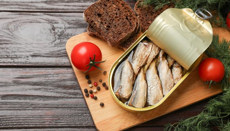 Οι-ταπεινές-σαρδέλες-κατέκτησαν-τα-social-media-και-οι-διατροφολόγοι-συμφωνούν