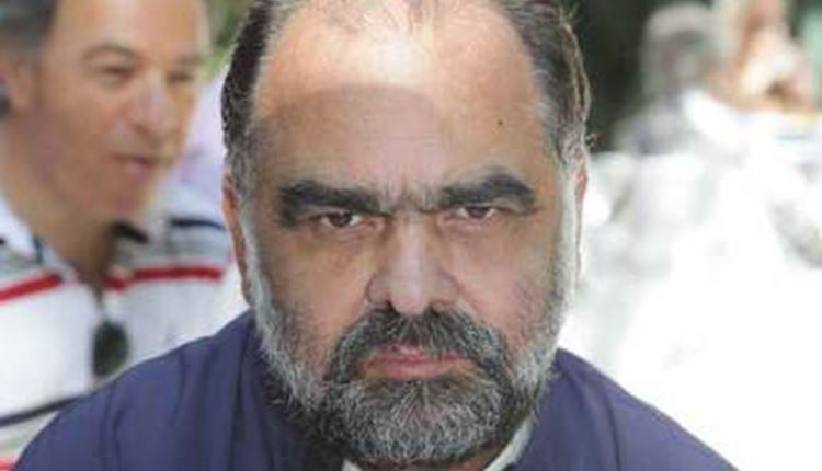 «Έφυγε»-ο-θρυλικός-παπά-Τσάκαλος:-Η-ανάρτηση-του-γιου-του