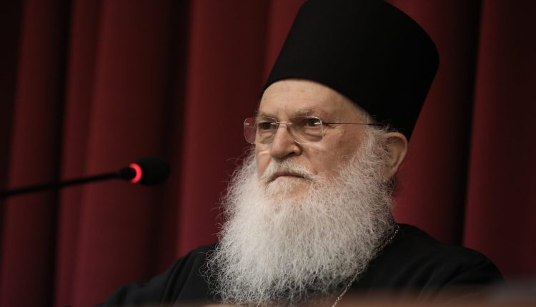Γέροντας-Εφραίμ:-Η-πνευματική-ζωή-δεν-έχει-σχέση-με-τον-διανοητισμό