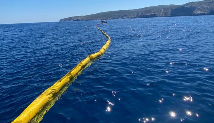 Στα-40-μέτρα-το-ναυάγιο-του-«corsage-c»-βόρεια-της-Άνδρου-–-Καταδύσεις-δυτών-και-έρευνες-για-τα-αίτια