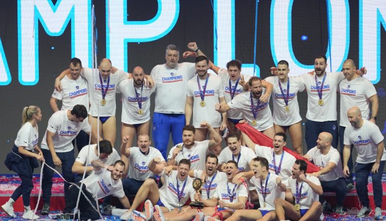 Χαμός-στην-εθνική-Σερβίας:-11-πολίστες-ανακοίνωσαν-την-αποχώρησή-τους