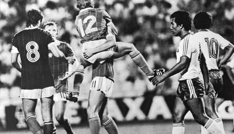 Μουντιάλ-1982:-Από-ήρωες…αποδιοπομπαίοι-τράγοι-–-Η-τραγική-ιστορία-του-Ελ-Σαλβαδόρ