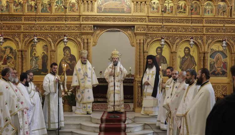 Η-εορτή-του-Αγίου-Ιωάννη-του-Θεολόγου-στα-Τίρανα