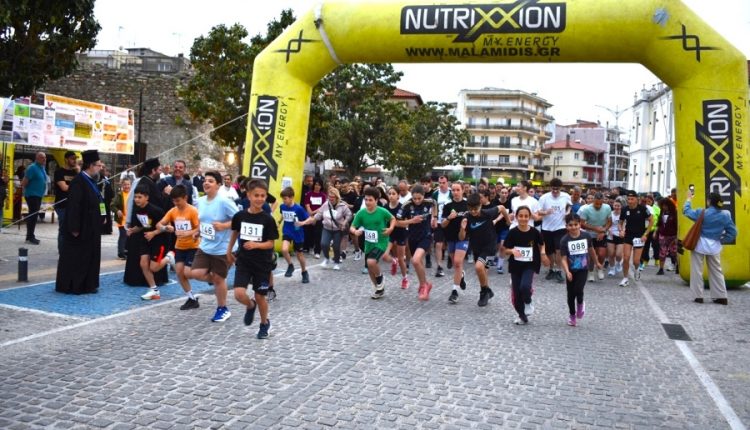 Νυχτερινός-περιπατητικός-αγώνας-δρόμου-«Δράμωμεν-Προς-την-Θεοτόκον»