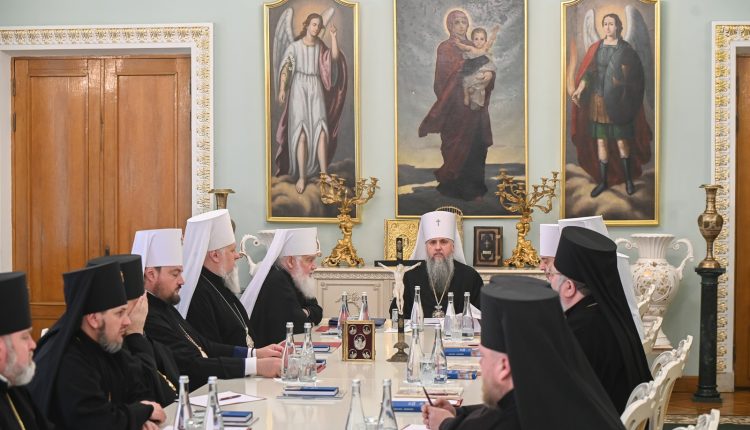 Η-Εκκλησία-της-Ουκρανίας-σχετικά-με-τη-σχισματική-δραστηριότητα