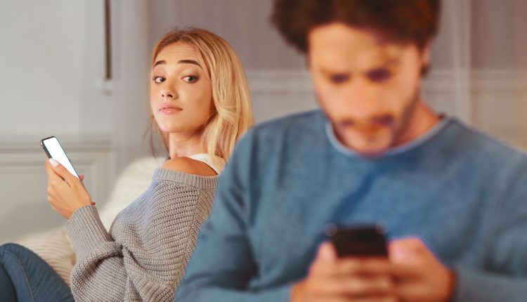 Είναι-όντως-αυτό-το-επάγγελμα-με-το-μεγαλύτερο-ποσοστό-απιστίας-στις-προσωπικές-σχέσεις;