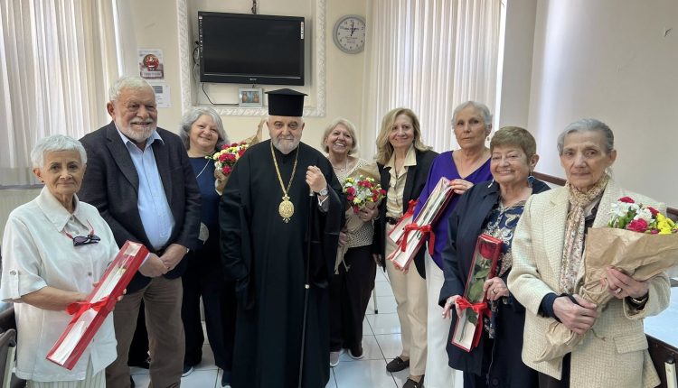 Η-Παγκόσμια-Ημέρα-της-Μητέρας-στην-Ιερά-Μητρόπολη-Δέρκων