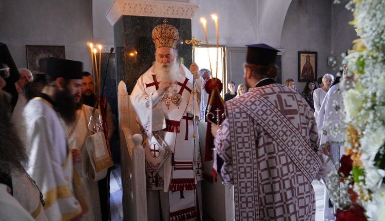 Η-μνήμη-του-Αγίου-Θεράποντος-στην-Ιερά-Μητρόπολη-Κορίνθου