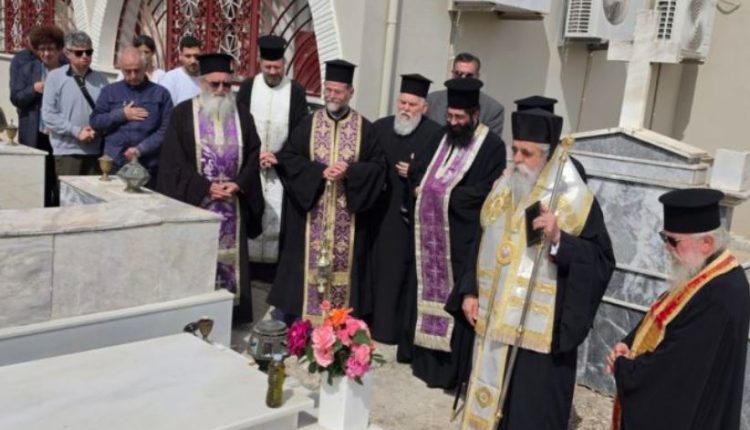 Αρχιερατικό-Τρισάγιο-μακαριστών-Μητροπολιτών-Ηλείας-Γερμανού-Γκούμα-και-κυρού-Γερμανού-Παρασκευοπούλου