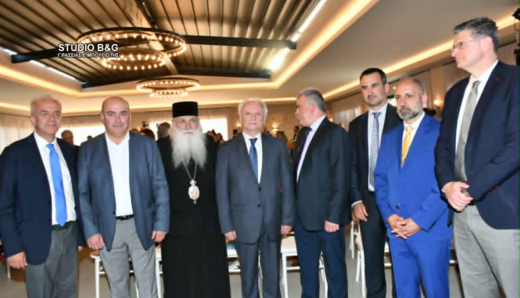 Ο-Αργολίδος-Νεκτάριος-στα-Βραβεία-Επιχειρηματικότητας-του-Επιμελητηρίου-Αργολίδας