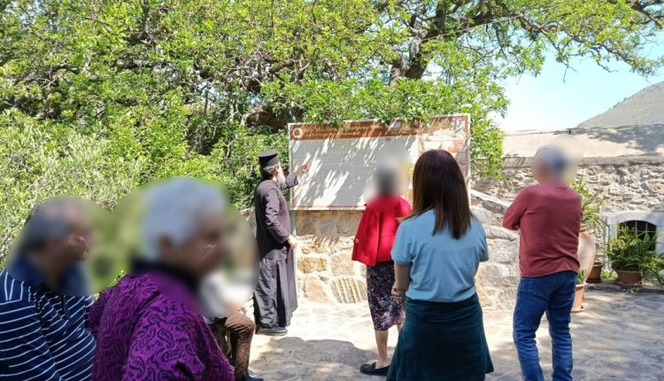 Περιπατητική-εκδρομή-στη-Νεάπολη-από-το-Κέντρο-Ημέρας-Ψυχικής-Υγείας-της-«ΑΠΟΣΤΟΛΗΣ»