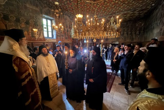 Κουρά-μοναχού-στην-Ιερά-Μονή-Αγίων-Πάντων-Τριταίας-Πατρών