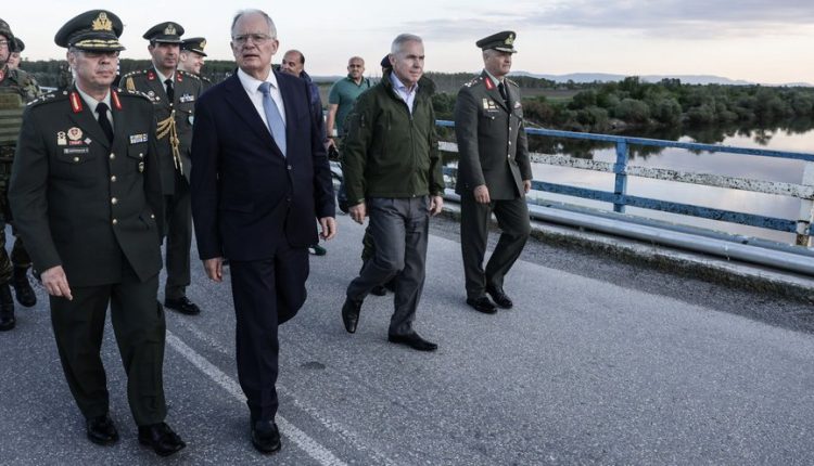 Κ.-Τασούλας:-Τα-σύνορα-είναι-αδιαπραγμάτευτα-και-η-Ελλάδα-τα-προστατεύει-απόλυτα