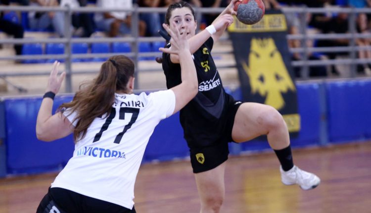 Χάντμπολ-Γυναικών:-Στην-παράταση-η-ΑΕΚ-37-36-τον-ΠΑΟΚ
