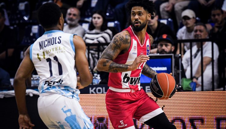 Κολοσσός-–-Ολυμπιακός-58-97:-Περίπατος-πριν-τη-μάχη-του-final-four