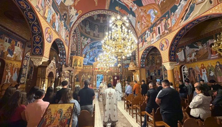 Θεία-Λειτουργία-προσευχή-για-την-μαθητιώσα-νεολαία-στην-Κίσαμο
