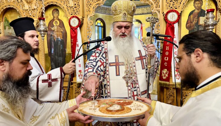 Η-Σύναξη-της-Παναγίας-Πορταϊτίσσης-στην-Ιερά-Μητρόπολη-Καλαμαριάς