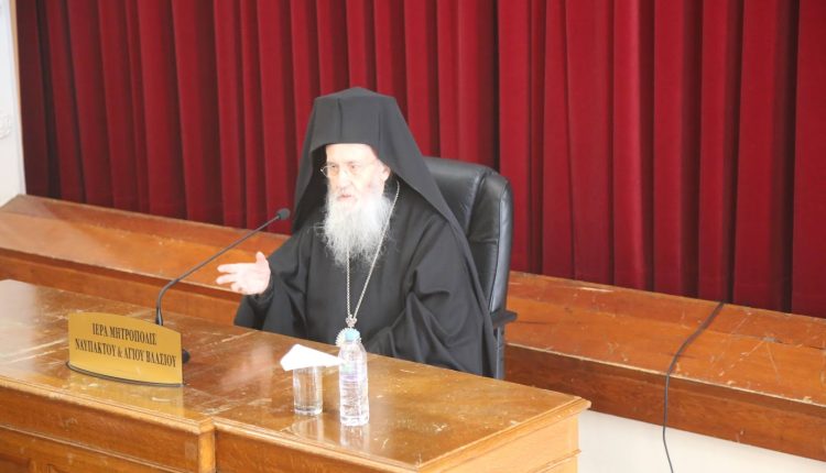 Ιερατική-Σύναξη-Μαΐου-και-επίσκεψη-στο-Ψηφιακό-Μουσείο-Ναυμαχίας-της-Ναυπάκτου