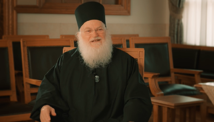 Γέρων-Εφραίμ:-Η-Μονή-Χιλανδαρίου-ήταν-το-όνειρο-του-Αγίου-Σάββα
