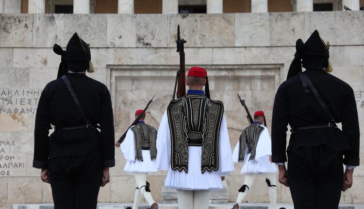 Γενοκτονία-των-Ποντίων:-Εκδηλώσεις-μνήμης-στο-Σύνταγμα-και-πορεία-προς-την-πρεσβεία-της-Τουρκίας