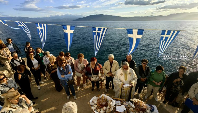 Ναύπλιο:-Γιορτάζει-το-εκκλησάκι-του-Αγίου-Νικολάου-του-Κρασόκτιστου-στην-Καραθώνα