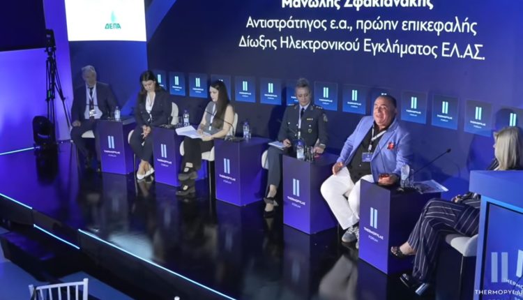 «Το-tiktok-ανέλαβε-την-ανατροφή,-το-youtube-έγινε-ο-“πατέρας”»:-Σκληρές-κουβέντες-από-τον-πρώην-επικεφαλής-της-Δίωξης-Ηλεκτρονικού-Εγκλήματος