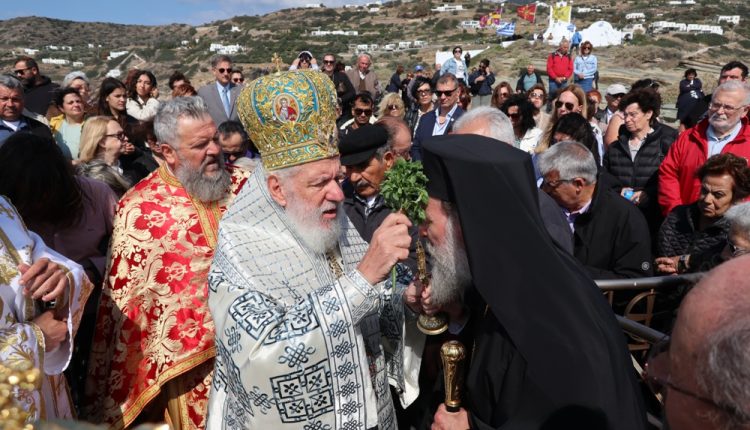 Η-Απόδοση-του-Πάσχα-στο-Μοναστηριακό-Προσκύνημα-της-Παναγίας-Χρυσοπηγής-στη-Σίφνο