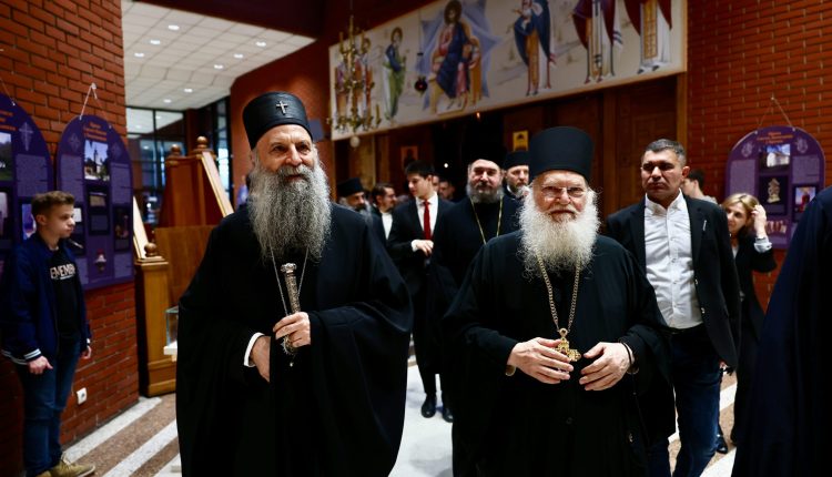 Εκκλησία-και-Πολιτεία-της-Σερβίας-αγκαλιάζει-την-αγιορείτικη-παρουσία-(ΦΩΤΟ&ΒΙΝΤΕΟ)