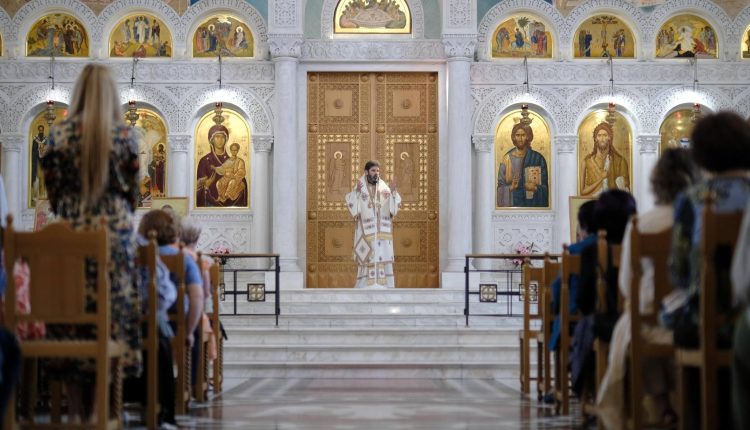 Αλβανίας-Ιωάννης:-Η-πίστη-δεν-είναι-αντικείμενο-διαπραγμάτευσης,-αλλά-βιώνεται