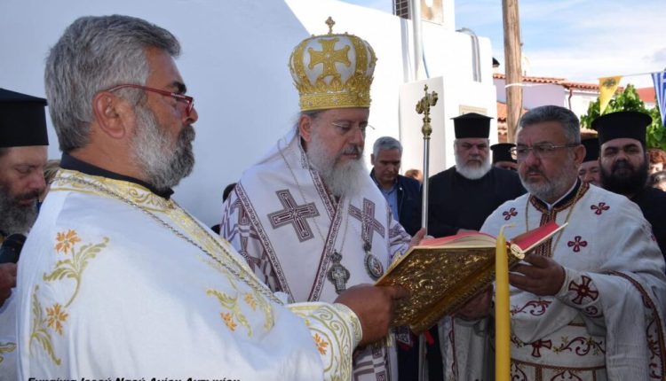 Εγκαίνια-ΙΝ.-Αγίου-Αντωνίου-στους-Κασσάνους-Ηρακλείου-από-τον-Επίσκοπο-Ταλαντίου