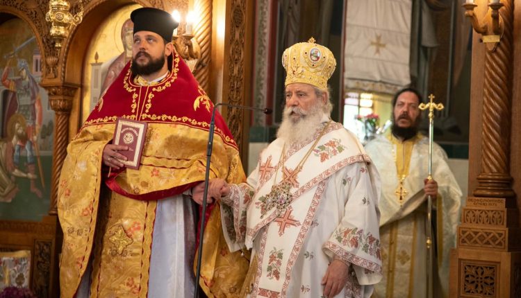Χειροτονία-πρεσβυτέρου-από-τον-Ύδρας-Εφραίμ-στον-ΙΝ-Άγ.-Ιωάννη-«Κυνηγού»-Αθήνας