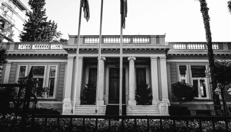 Συνεδριάζει-υπό-τον-Πρωθυπουργό-το-Υπουργικό-Συμβούλιο:-Τα-θέματα-της-συζήτησης