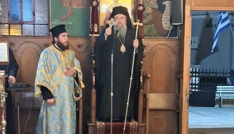 iερά-Παράκληση-υπέρ-ενισχύσεως-των-μαθητών-στον-Ιερό-Ναό-Κοιμήσεως-Θεοτόκου-Νυδρίου-Λευκάδος