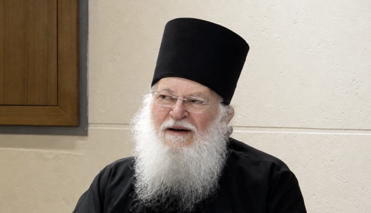 Γέρων-Εφραίμ-Βατοπαιδινός:-Η-απόκρυψη-της-αρετής-πιο-δύσκολη-από-την-απόκτησή-της
