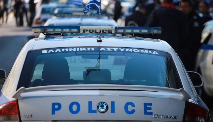 Διέρρηξαν-πολυτελή-κατοικία-στην-Αττική-και-άρπαξαν-ρολόγια-1,5-εκατ.-ευρώ-–-Η-δράση-του-κυκλώματος-και-ο-«φυλακισμένος-αρχηγός»