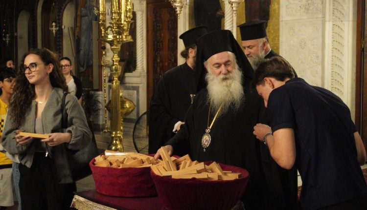 Ιερά-Παράκληση-για-τους-Υποψηφίους-των-Πανελλαδικών-Εξετάσεων
