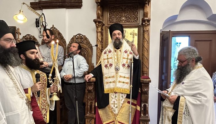 Η-Σαντορίνη-τίμησε-την-Αγία-Θεοδοσία
