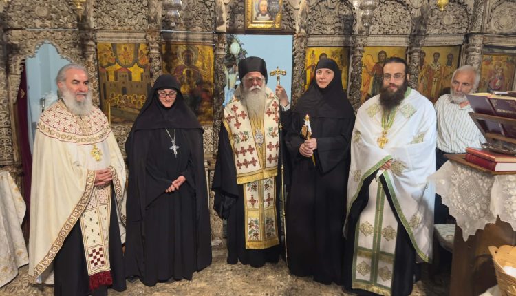 Δημητριάδος-Ιγνάτιος:-«Η-Εκκλησία-έχει-ως-πεμπτουσία-την-ενότητα»-–-Ρασοφορία-νέας-Μοναχής-στην-Μονή-Παναγίας-Λαμπηδόνος