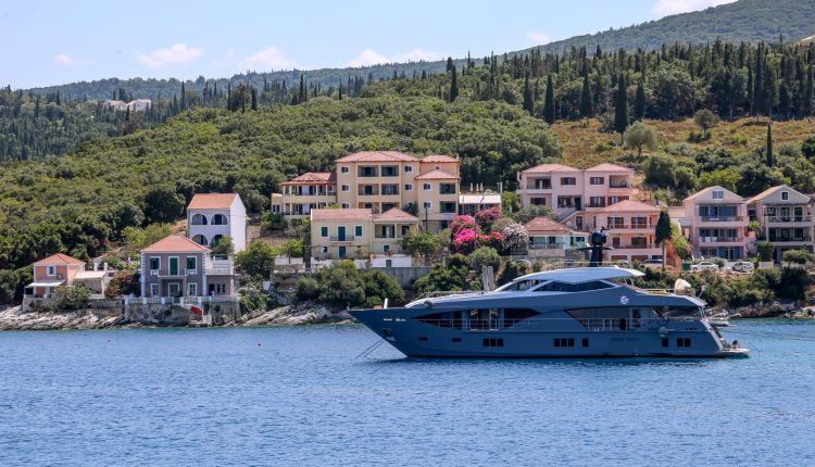 Νέος-χάρτης-για-το-ελληνικό-yachting:-Επενδύσεις-εκατομμυρίων-σε-μαρίνες-από-την-Ερμιόνη-έως-την-Κέρκυρα