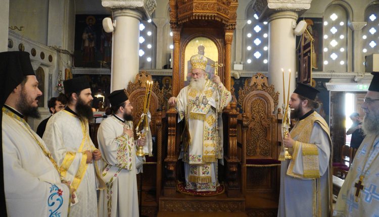 Πανηγυρικός-εορτασμός-της-Πεντηκοστής-στην-Μητρόπολη-Κορίνθου.