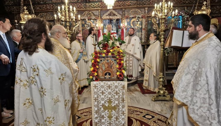 Η-Εορτή-της-Πεντηκοστής-και-της-Αγίας-Τριάδος-στην-Ιερά-Μητρόπολη-Καρυστίας-και-Σκύρου