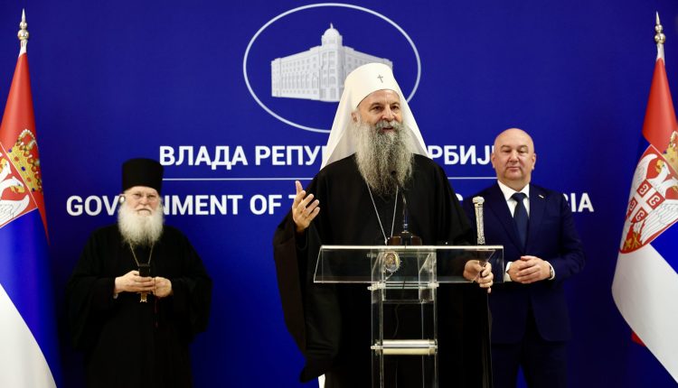 Κράτος-και-Εκκλησία-της-Σερβίας-αναγνωρίζουν-την-προσφορά-της-ΙΜΜ.-Βατοπαιδίου-(ΒΙΝΤΕΟ)
